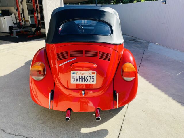 Volkswagen Super Beetle 1973 image number 27