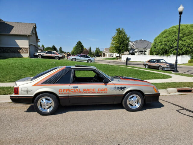 Ford Mustang 1979 image number 1