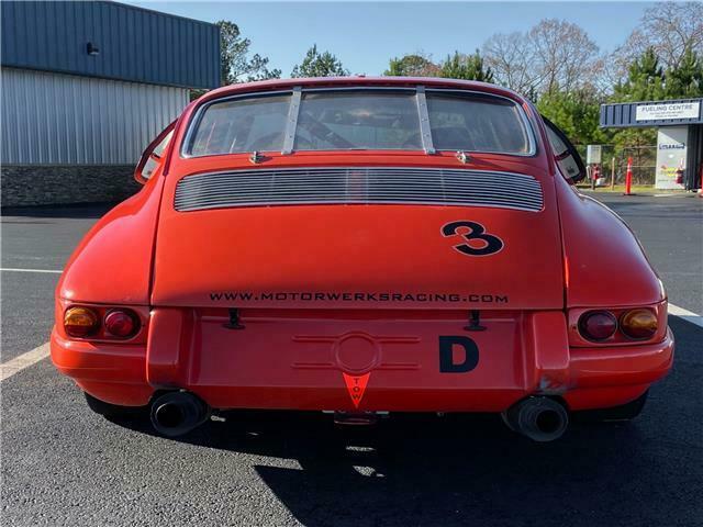 Porsche 911 1967 image number 15