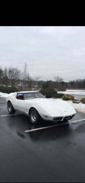 Chevrolet Corvette 1977 image number 0