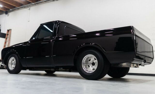 Chevrolet C-10 1967 image number 12