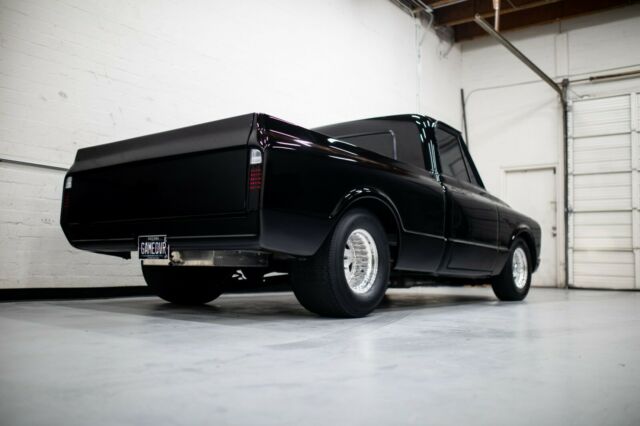 Chevrolet C-10 1967 image number 22