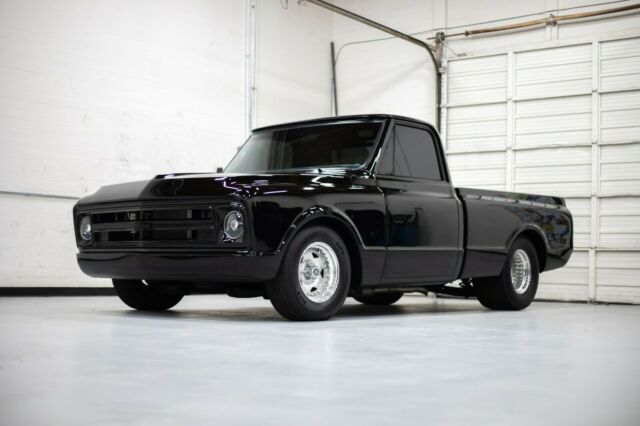 Chevrolet C-10 1967 image number 23