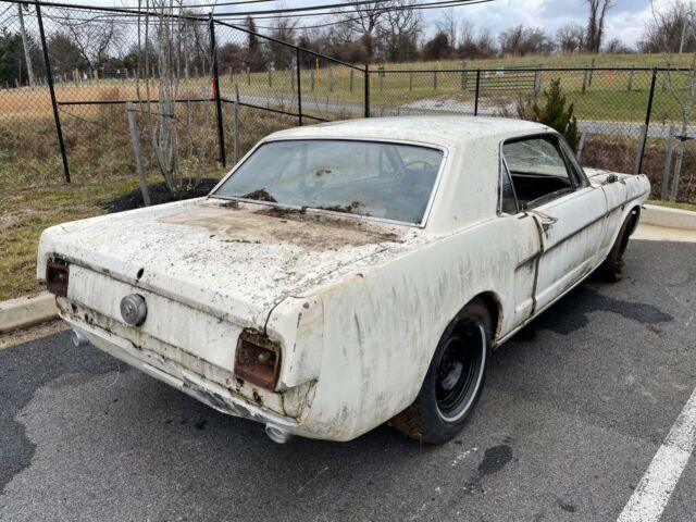 Ford Mustang 1966 image number 3