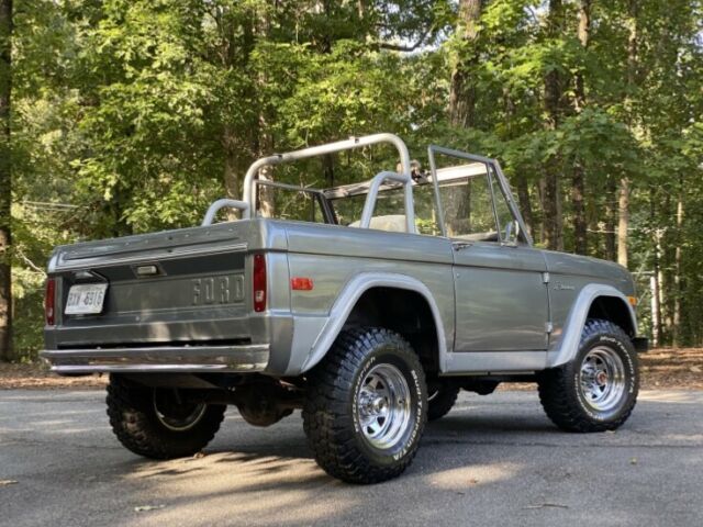 Ford Bronco 1971 image number 15