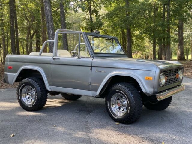 Ford Bronco 1971 image number 16