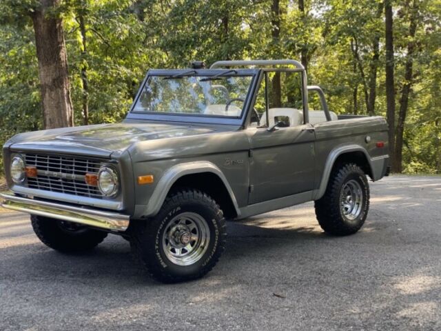 Ford Bronco 1971 image number 19