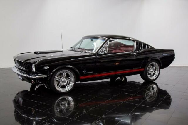 Ford Mustang 1966 image number 10