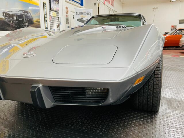 Chevrolet Corvette 1978 image number 11