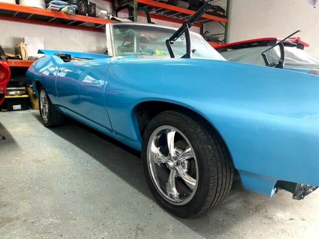 Pontiac Le Mans 1969 image number 2