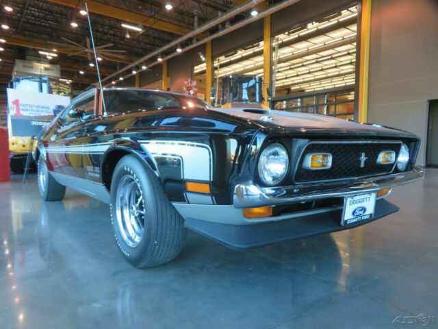 Ford Mustang 1971 image number 30