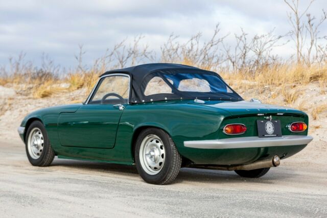 Lotus Elan 1967 image number 1