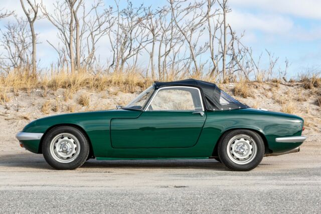 Lotus Elan 1967 image number 27