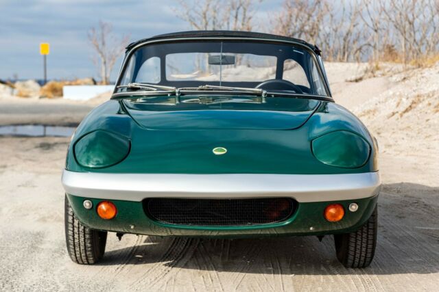 Lotus Elan 1967 image number 33