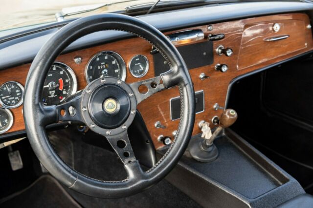 Lotus Elan 1967 image number 37