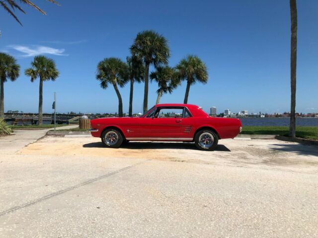 Ford Mustang 1966 image number 1