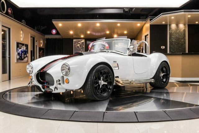 Shelby Cobra 1965 image number 0