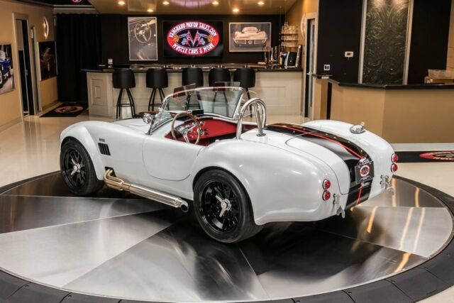 Shelby Cobra 1965 image number 15