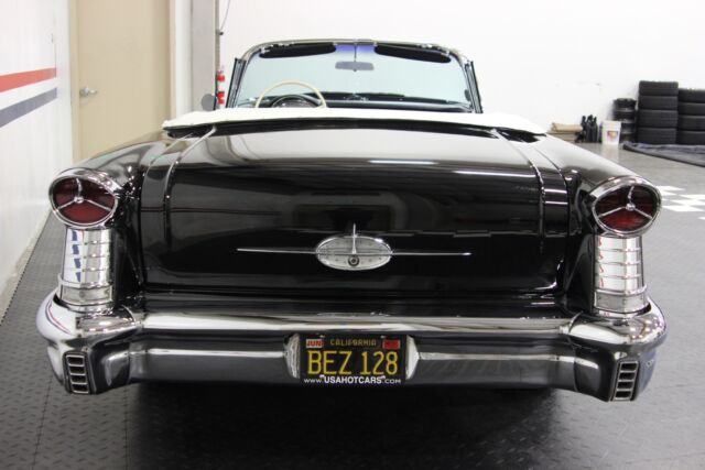 Oldsmobile Super 88 J-2 1957 image number 12