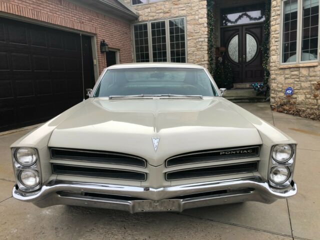 Pontiac Catalina 1966 image number 1