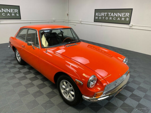 MG MGB 1970 image number 0