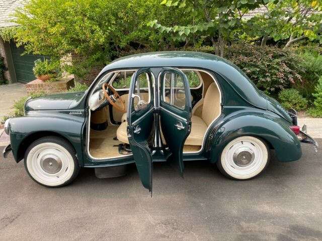 Renault 4CV 1960 image number 0