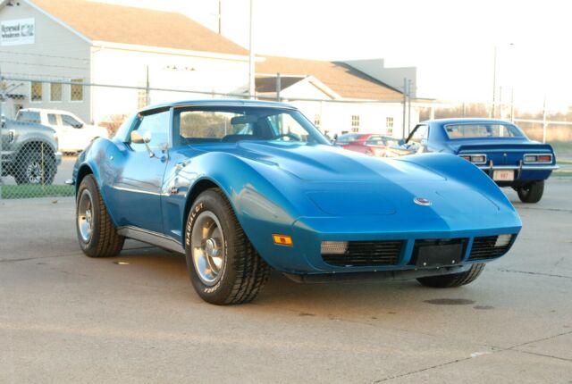 Chevrolet Corvette 1973 image number 20