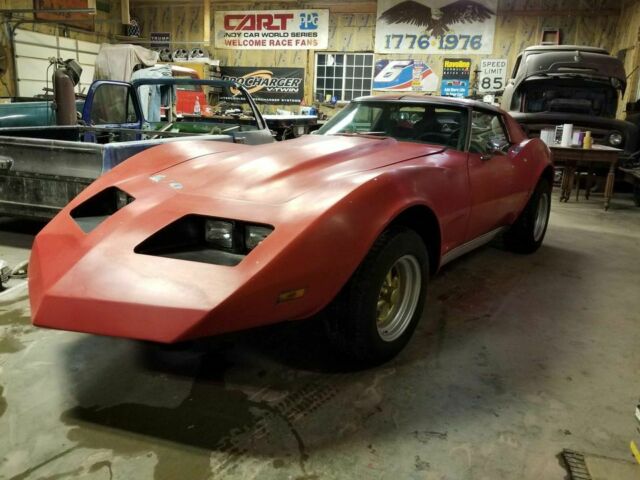 Chevrolet Corvette 1972 image number 8