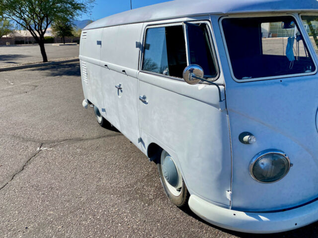 Volkswagen Bus/Vanagon 1960 image number 21