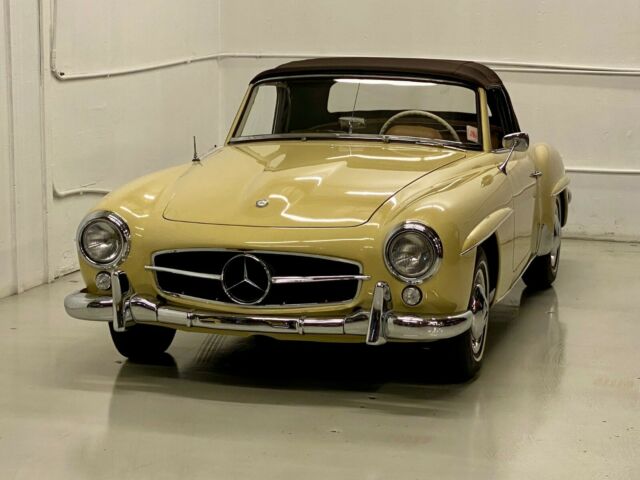 Mercedes-Benz SL-Class 1959 image number 23