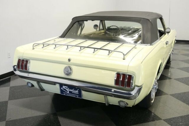 Ford Mustang 1966 image number 12