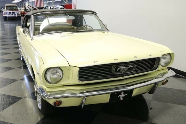 Ford Mustang 1966 image number 18