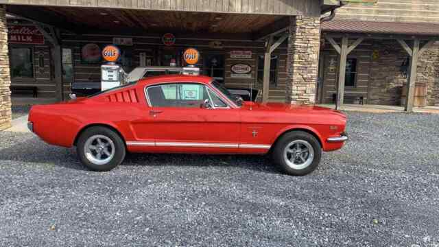 Ford Mustang 1965 image number 31