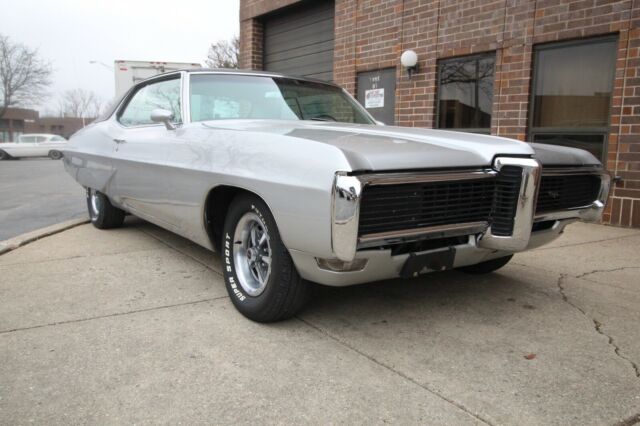 Pontiac Grand Prix 1968 image number 31