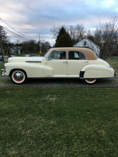 Cadillac Fleetwood 1941 image number 26