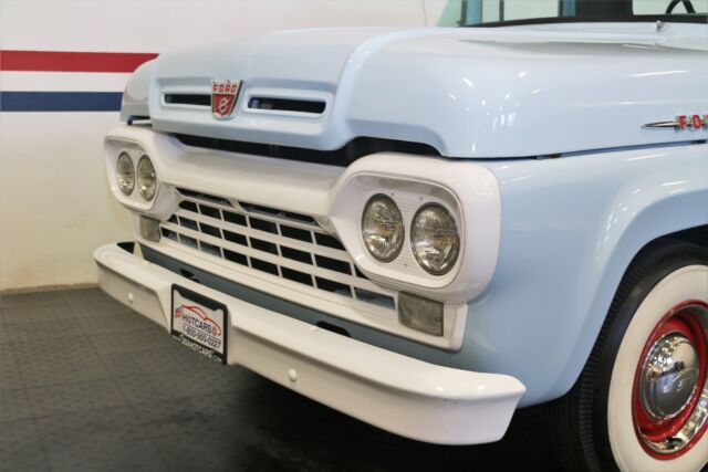 Ford F-100 1960 image number 32