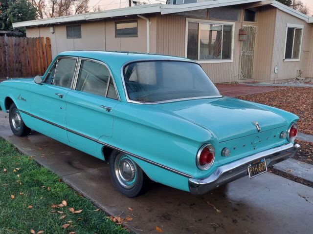 Ford Falcon 1962 image number 32