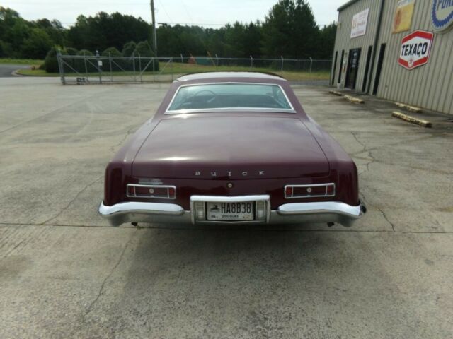 Buick Riviera 1963 image number 2