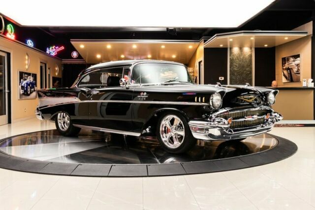 Chevrolet Bel Air/150/210 1957 image number 32