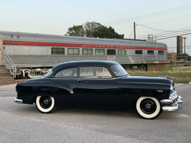 Chevrolet Utility Sedan ( bel air) 1954 image number 0