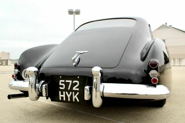 Bentley R-Type Continental 1954 image number 16