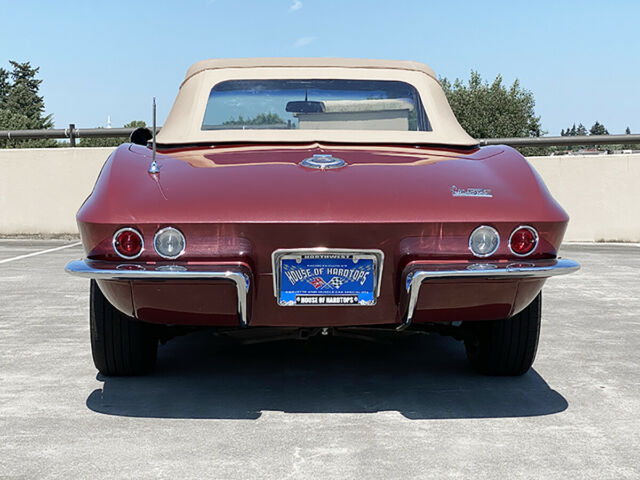 Chevrolet Corvette 1966 image number 10