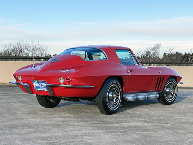 Chevrolet Corvette 1966 image number 32