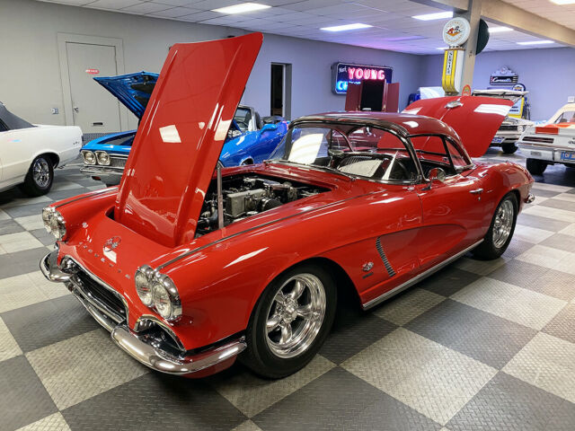 Chevrolet Corvette 1962 image number 23