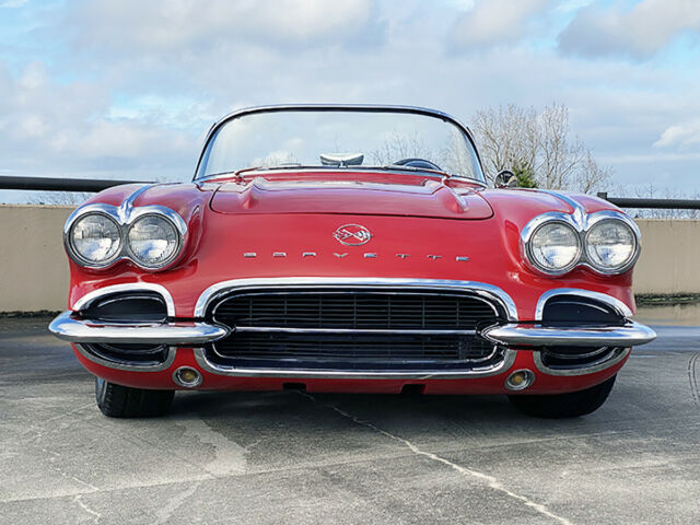 Chevrolet Corvette 1962 image number 33