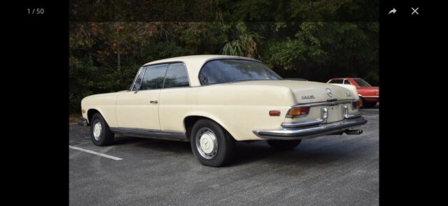 Mercedes-Benz 280 SE 1971 image number 29