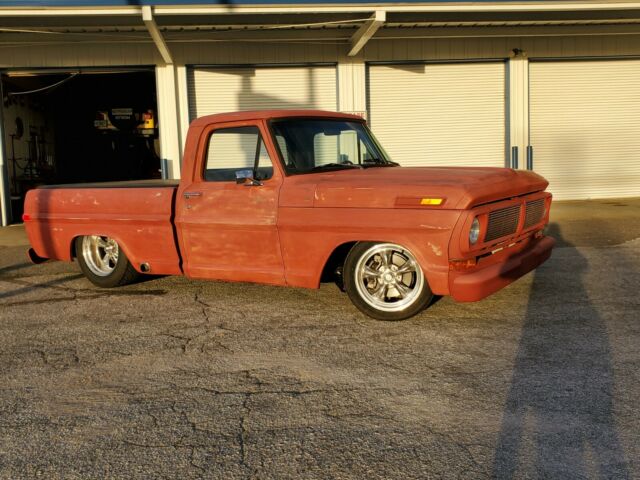 Ford F-100 1968 image number 1