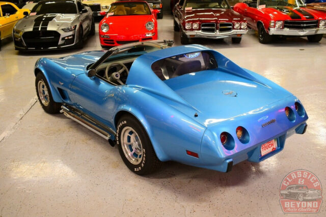 Chevrolet Corvette 1977 image number 20