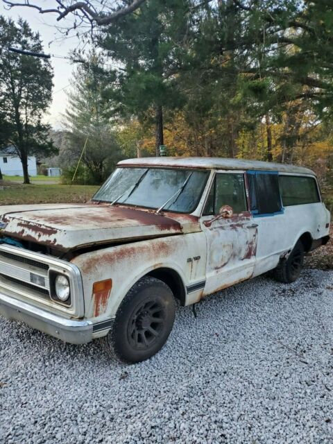 Chevrolet Suburban 1969 image number 21