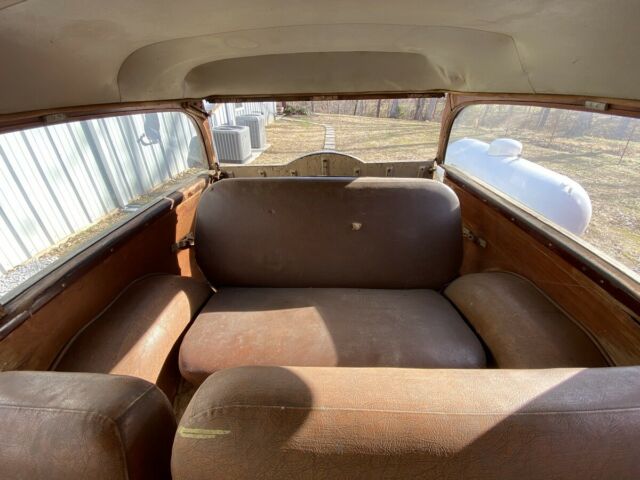 DeSoto Deluxe Wagon 1949 image number 36